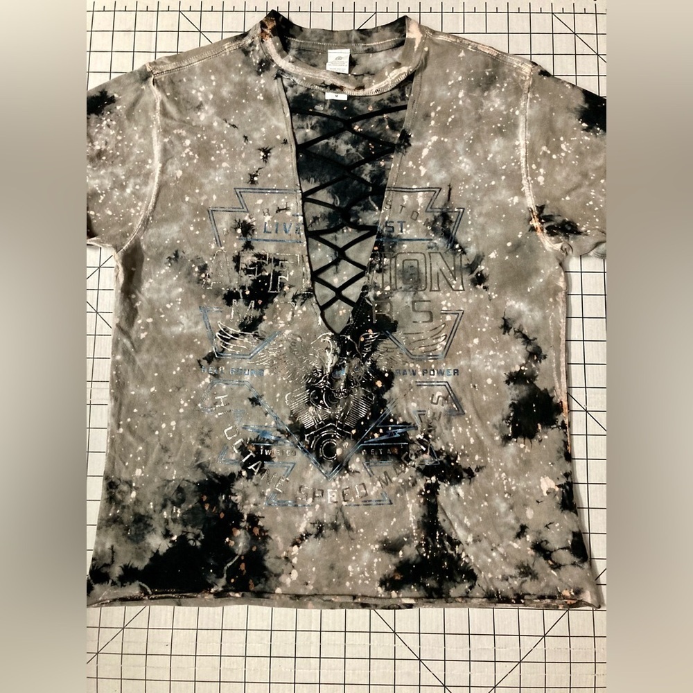 NWOT Affliction Women’s Medium Dusty Wash‎ American Customs Alchemist T-Shirt - Picture 2 of 7